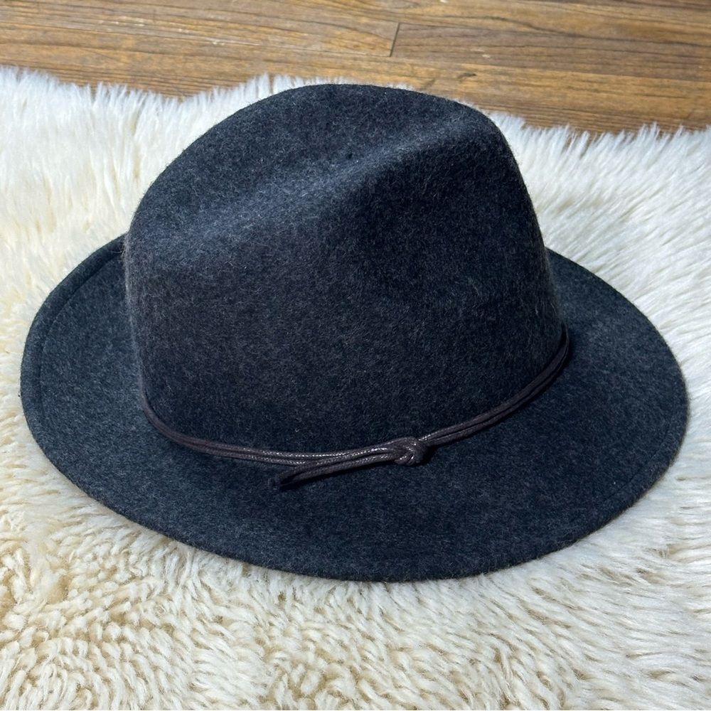 Universal Thread Charcoal Wool Hat